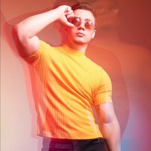 Meet your Posher, Javier